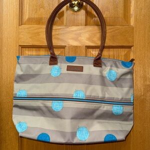 Vera Bradley Expandable Travel Tote in the Havana Cool Spots pattern